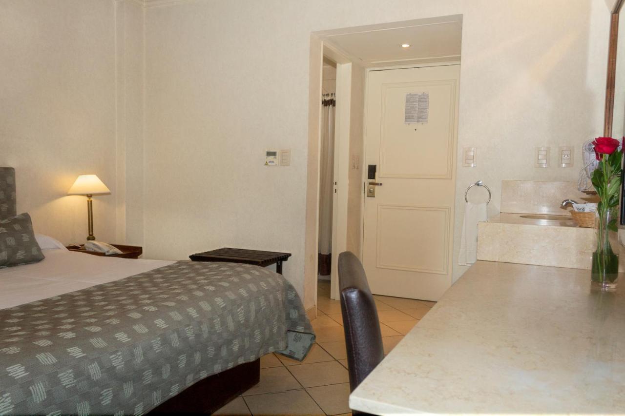 O2 Hotel Buenos Aires Eksteriør billede